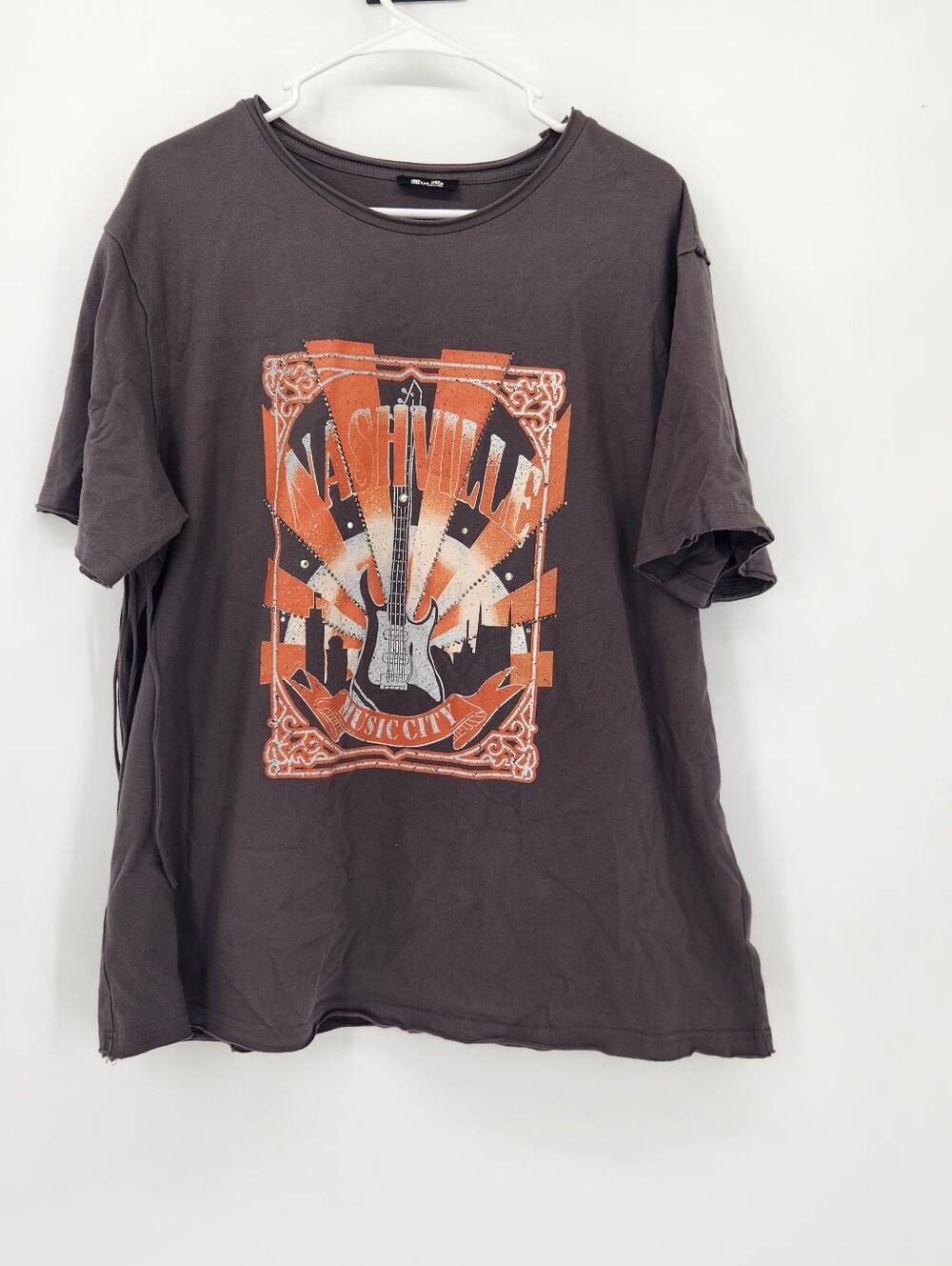 100%cotton  western miss me  Nashville t-shirt size L cowgril,country.